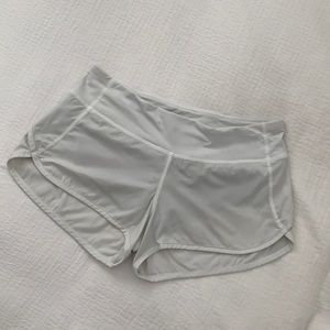Lululemon Speed Up Low Rise Short
